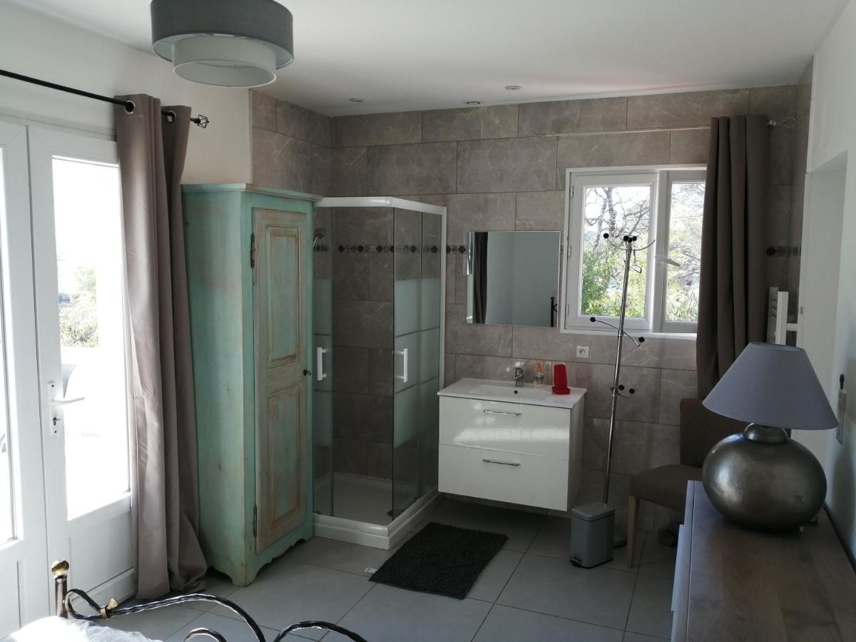 Villas-Piscine Les Mimosas Fréjus Esterno foto