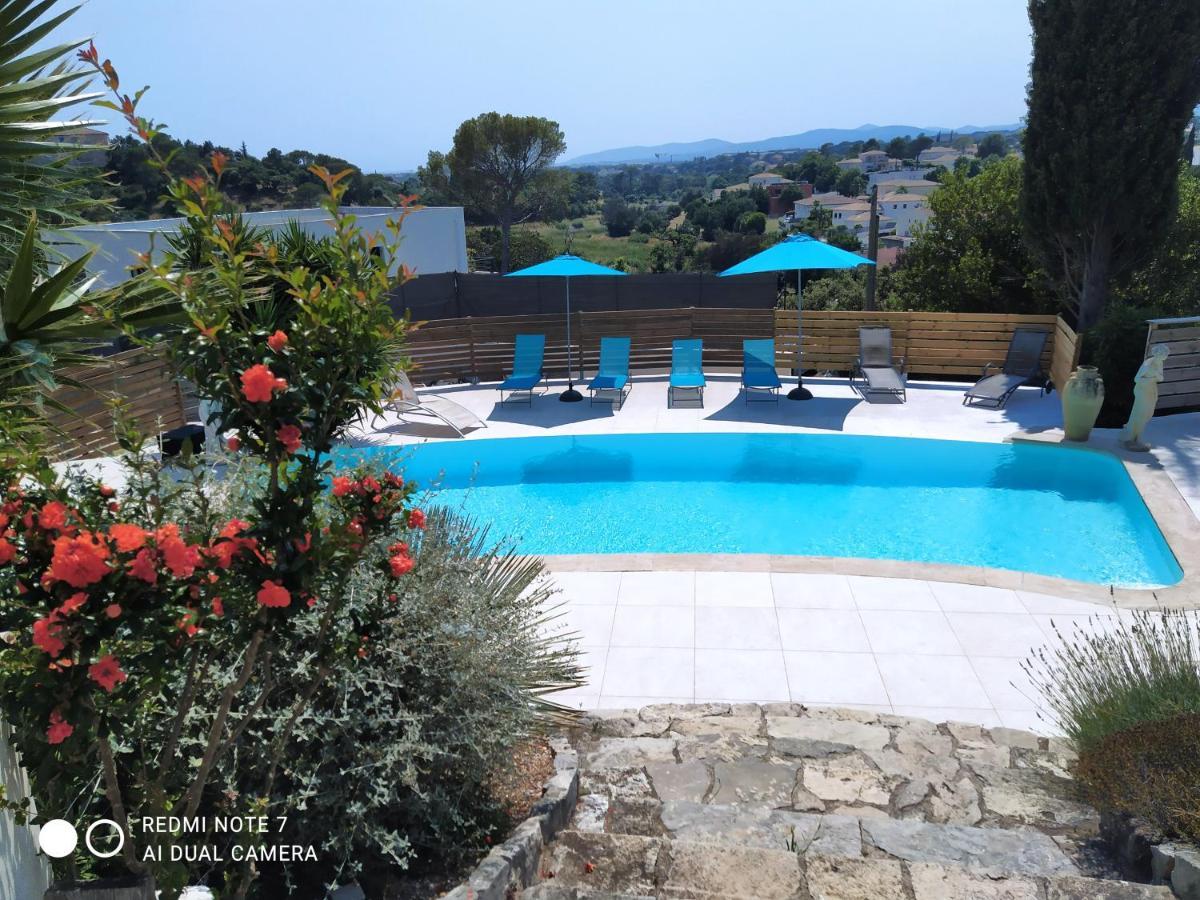 Villas-Piscine Les Mimosas Fréjus Esterno foto